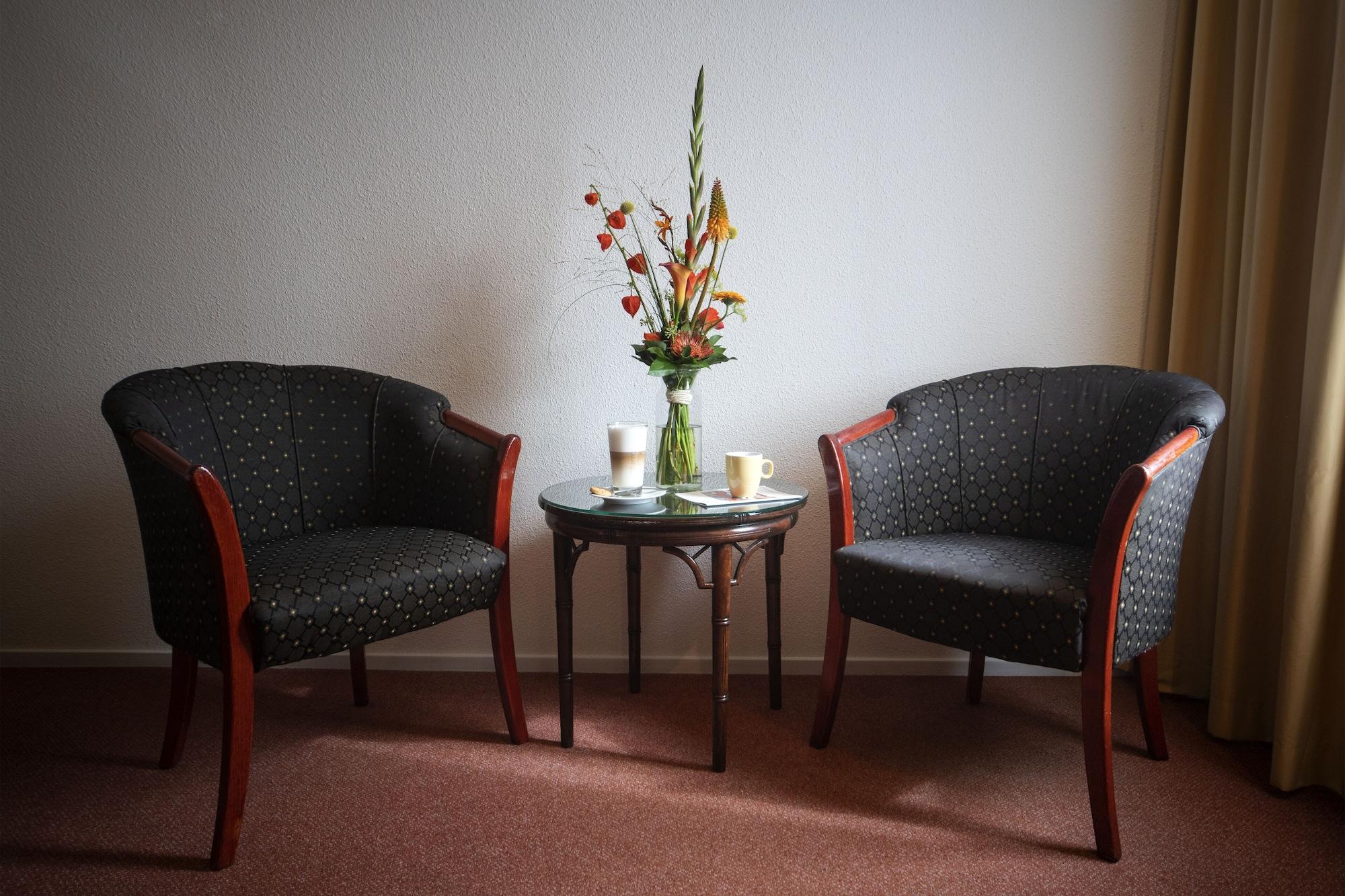 Hotel De Blaauwe Leeuw Тернезен Екстериор снимка