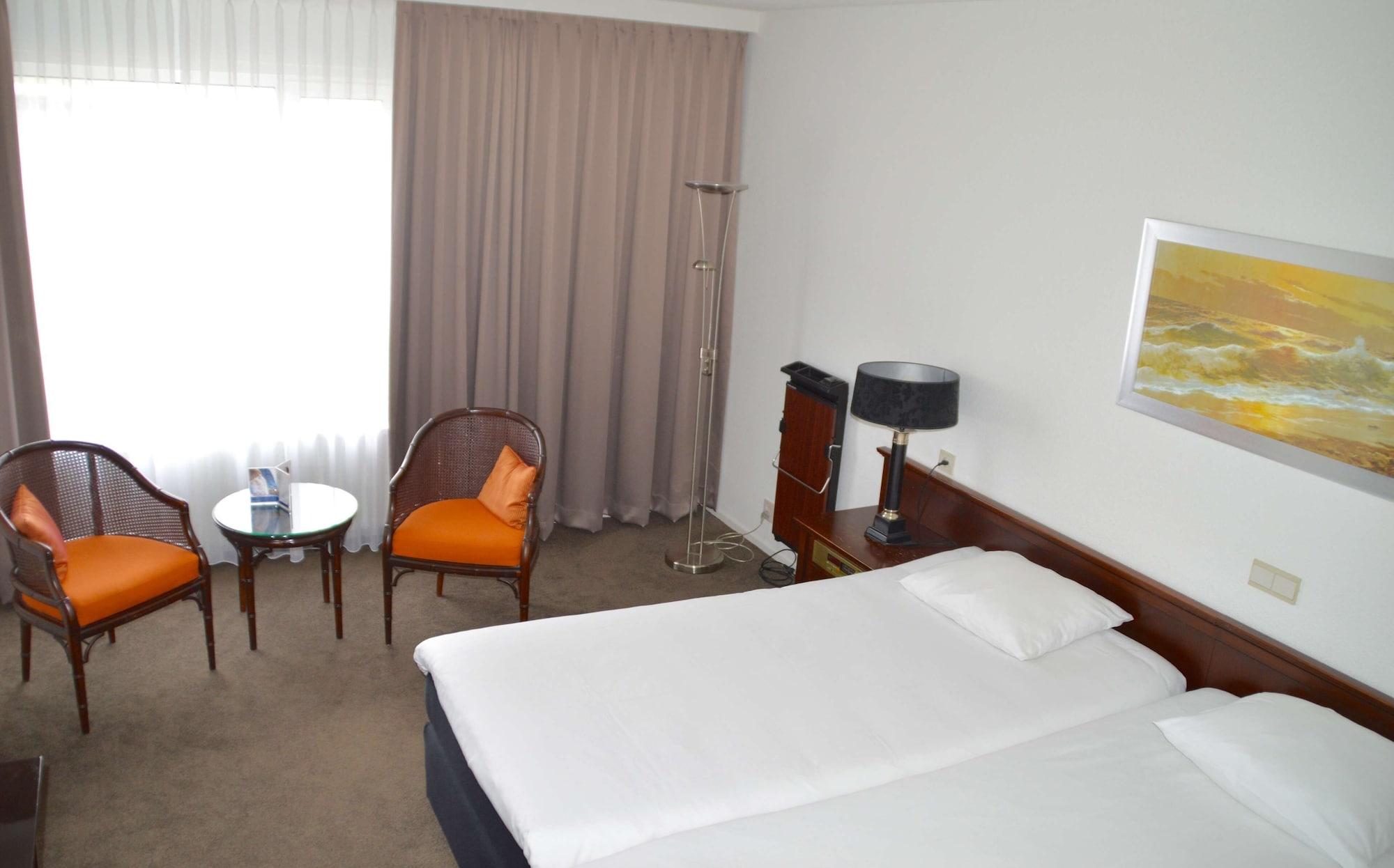 Hotel De Blaauwe Leeuw Тернезен Екстериор снимка