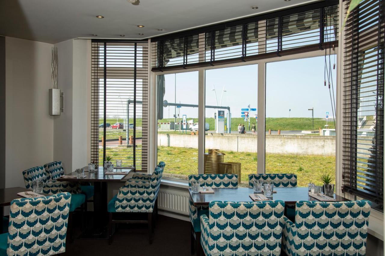 Hotel De Blaauwe Leeuw Тернезен Екстериор снимка