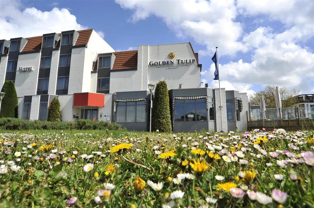 Hotel De Blaauwe Leeuw Тернезен Екстериор снимка